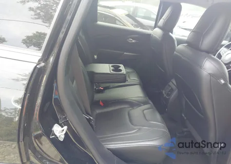 2020 Jeep Cherokee Limited 4X4 from USA, damaged, VIN 1C4PJMDN6LD623130